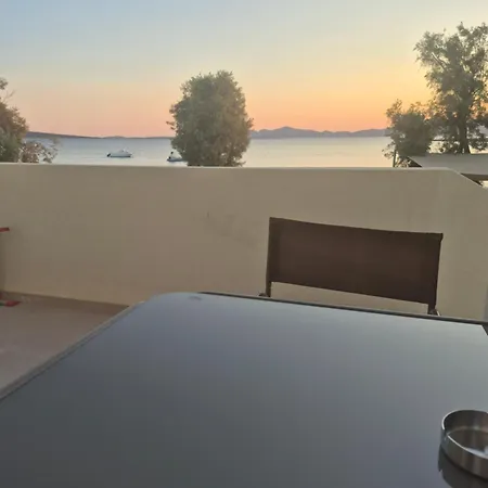 Διαμέρισμα Marina *